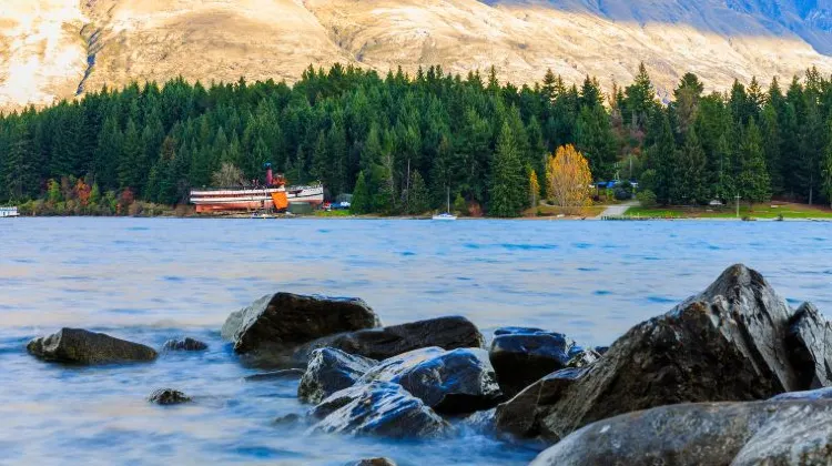 How to Charge Easily in New Zealand