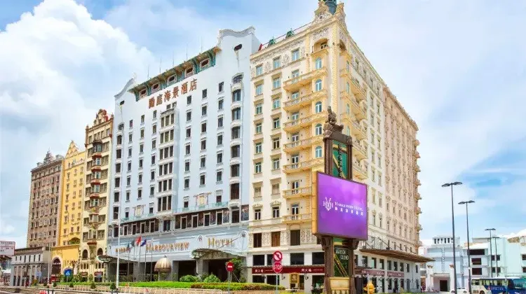 Traveling in Macau - Harbourview Hotel