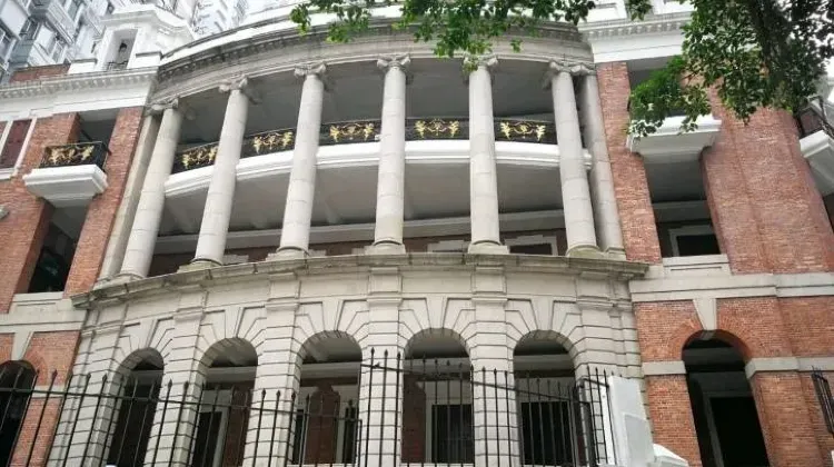 Traveling in Macau - SunYat Sen Memorial House