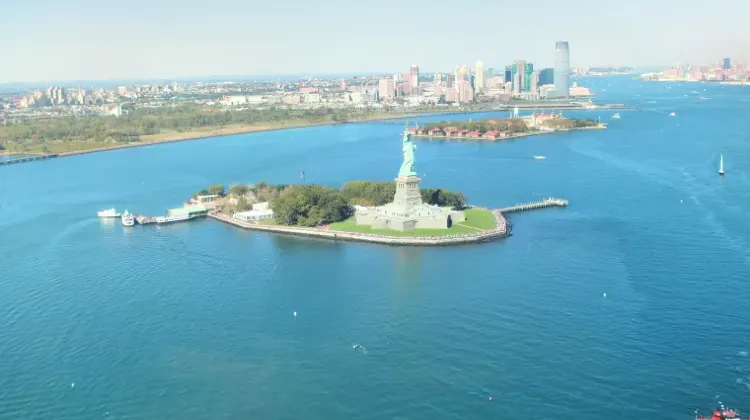 アメリカ・カナダ旅行でeSIMを使うときのよくある質問