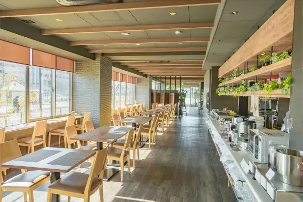 福岡空港から徒歩約8分・無料送迎あり｜ホテルグランビュー福岡空港