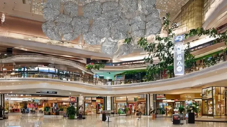 3.ロッテ百貨店