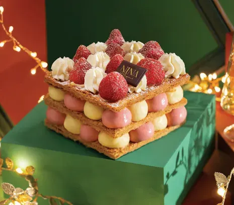 3. 如心酒店集團Nina Patisseire 聖誕限定士多啤梨拿破崙蛋糕