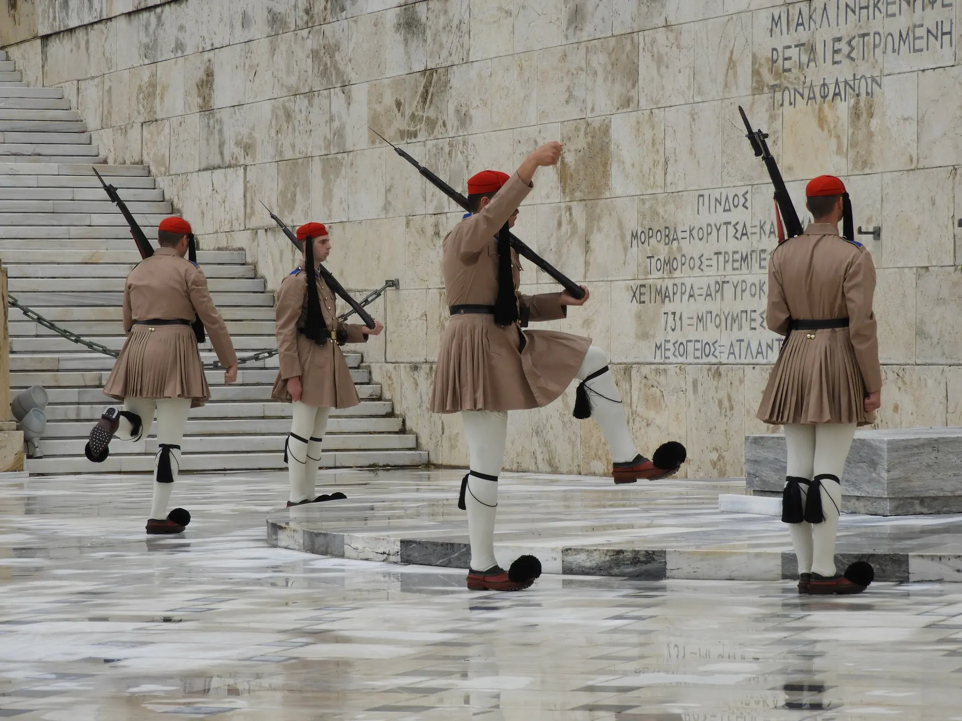 Top 10 things to do in Athens - Syntagma Square
