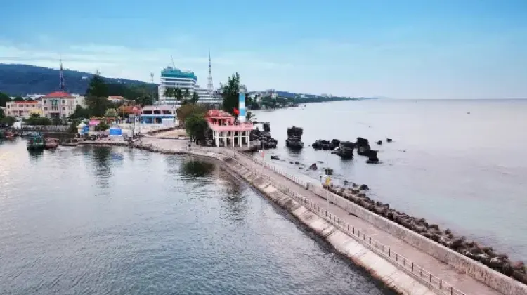 フーコック島の年間降水量について