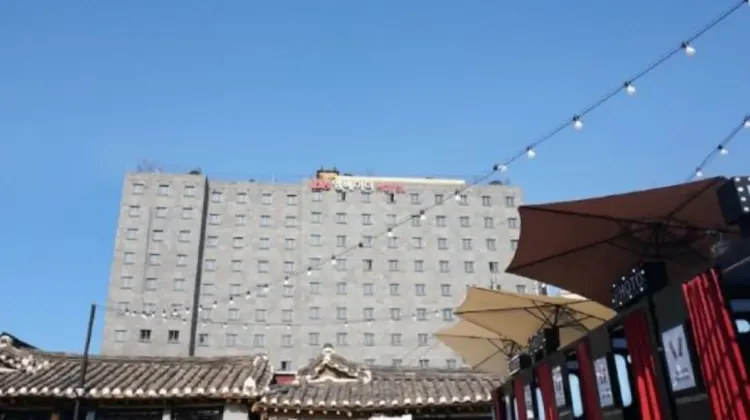 8.イビスアンバサダーソウル仁寺洞