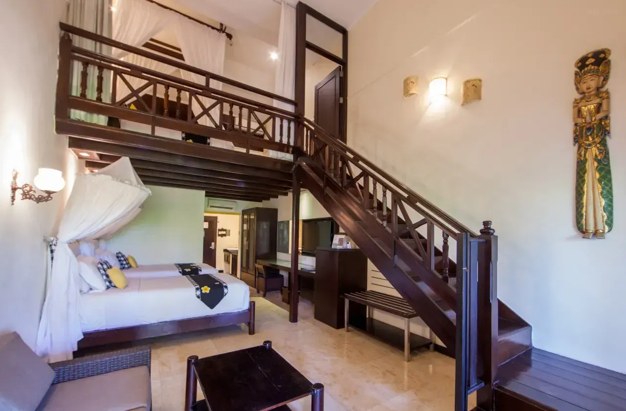 レギャンビーチホテル