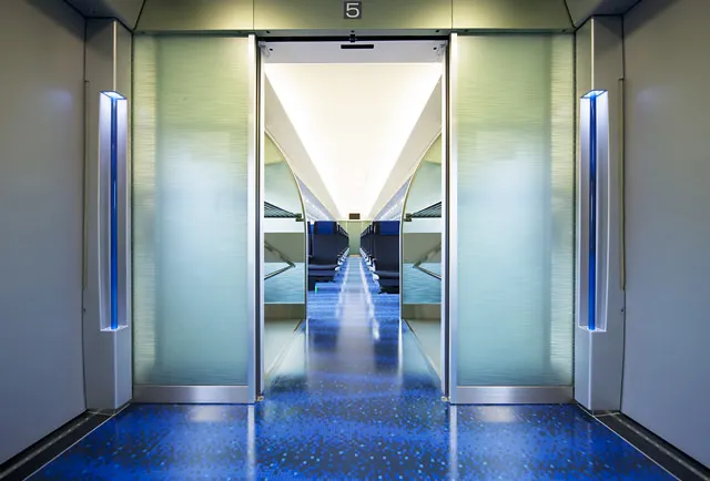 京成電鐵 Skyliner設施