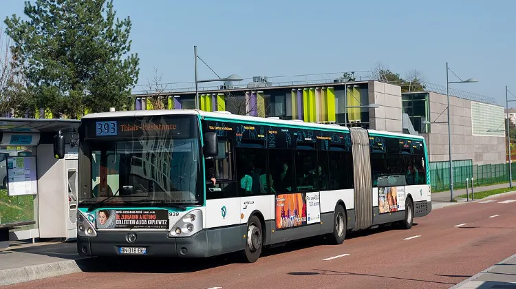 ロワシーバス（RoissyBus）｜シャルル・ド・ゴール空港からパリ市内まで