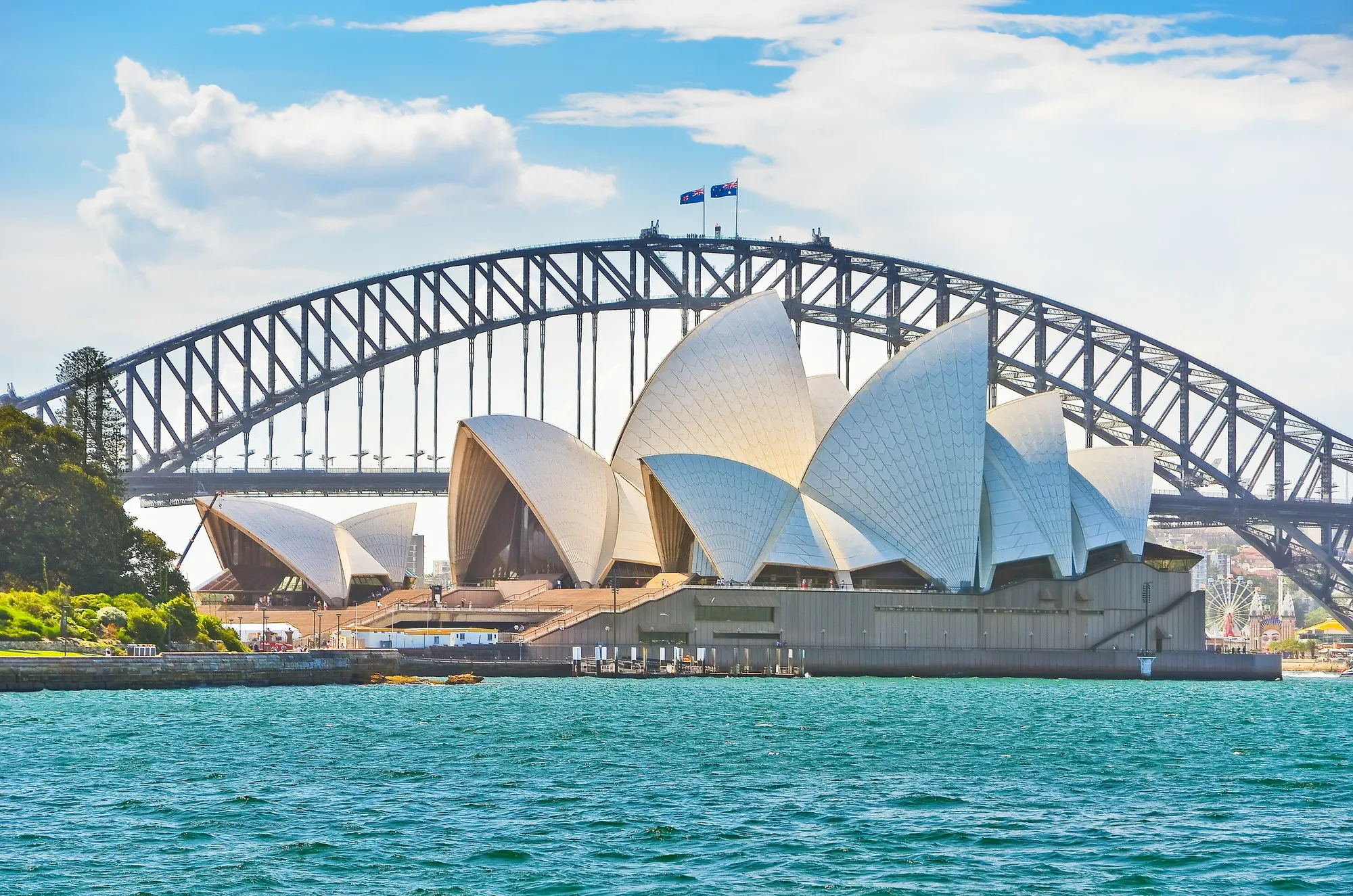 Book Cheap Flights from London to Sydney and Save Money