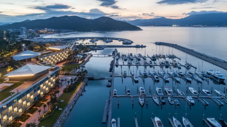 深圳浪騎瞻雲度假酒店