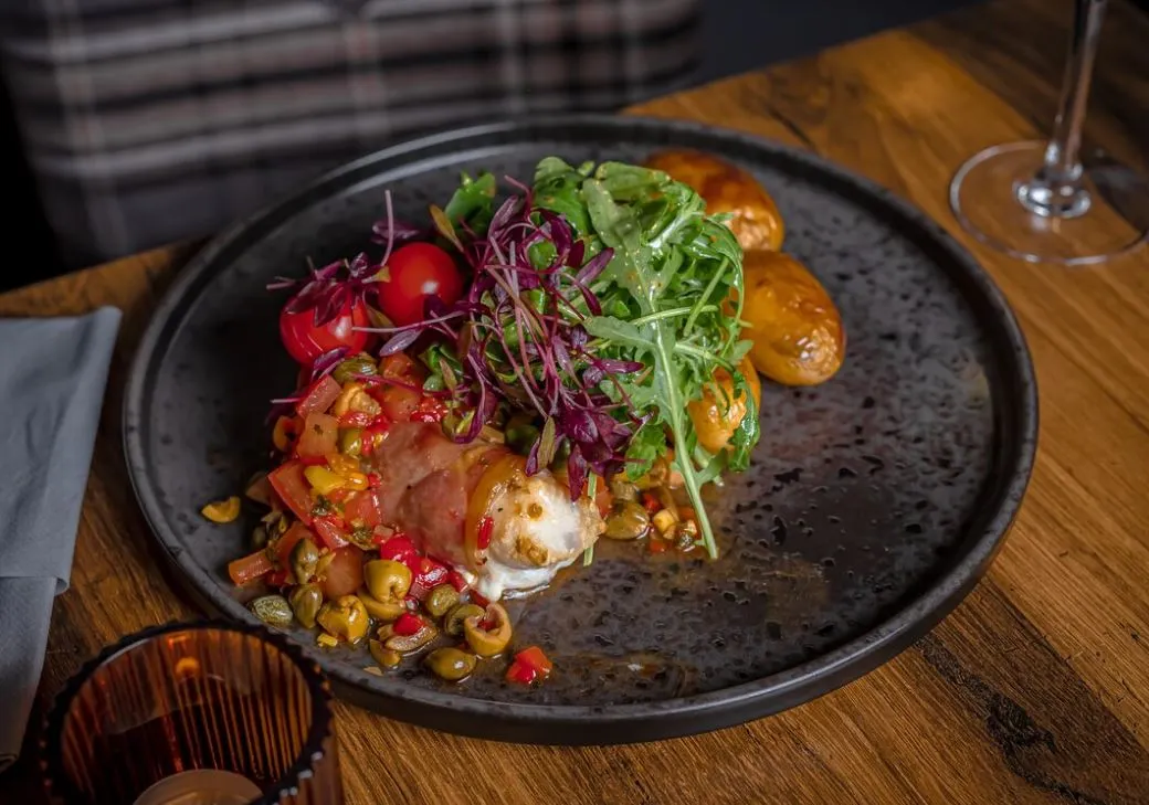 Discover Dining and Entertainment in Edinburgh