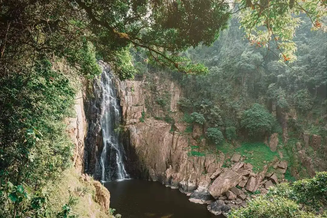 ที่เที่ยวนครนายก