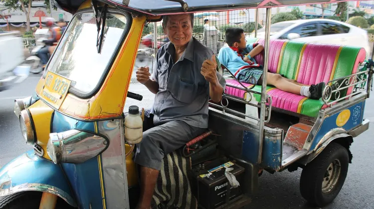 1.トゥクトゥクとは？