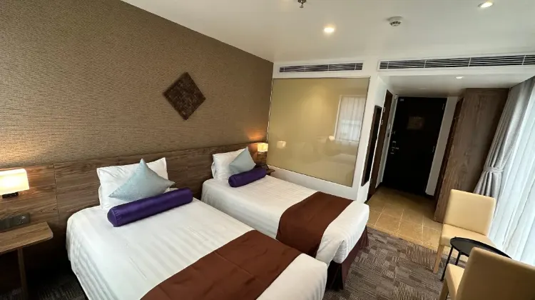 日本語OK：ホテルヤーハノイ