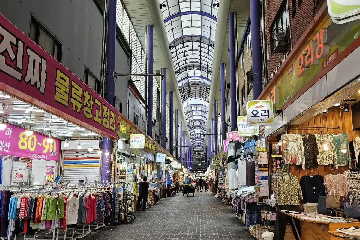 国際市場でローカルなショッピング体験