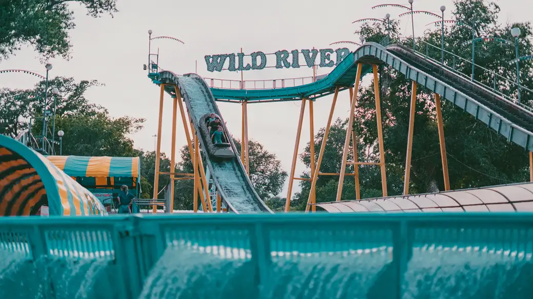 Have a little fun at the water park! Source: Anderson Schmig / unsplash