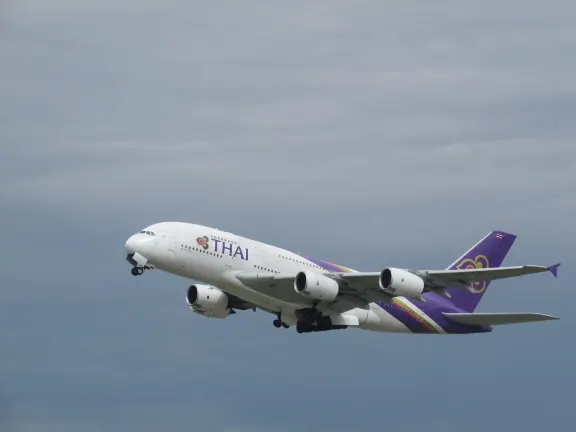 大阪発タイ行きの飛行機｜主な直行便