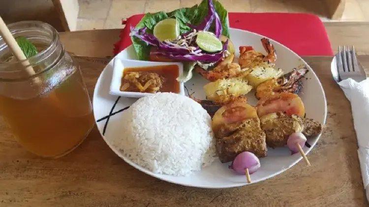 What to Eat in Nusa Penida