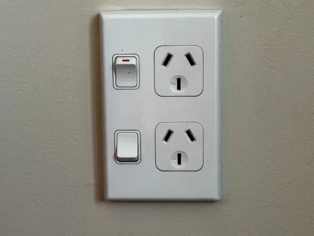 オーストラリアのコンセントの形状はOタイプとO2タイプ