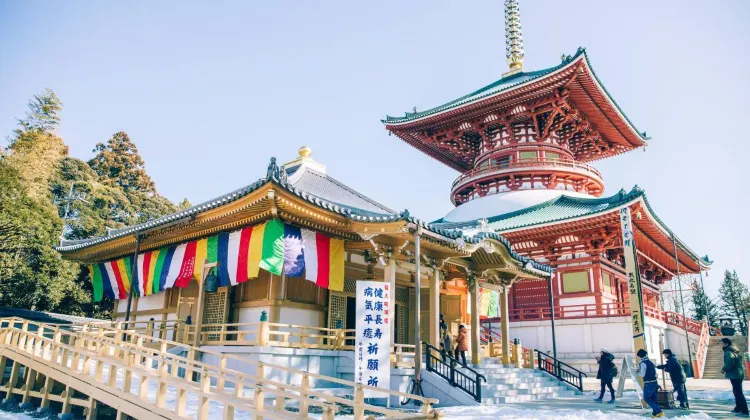 Лучшие достопримечательности рядом со станциями Skyliner