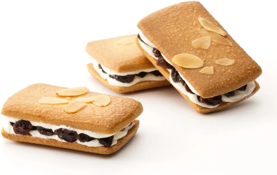 鎌倉小川軒のレーズンウイッチ