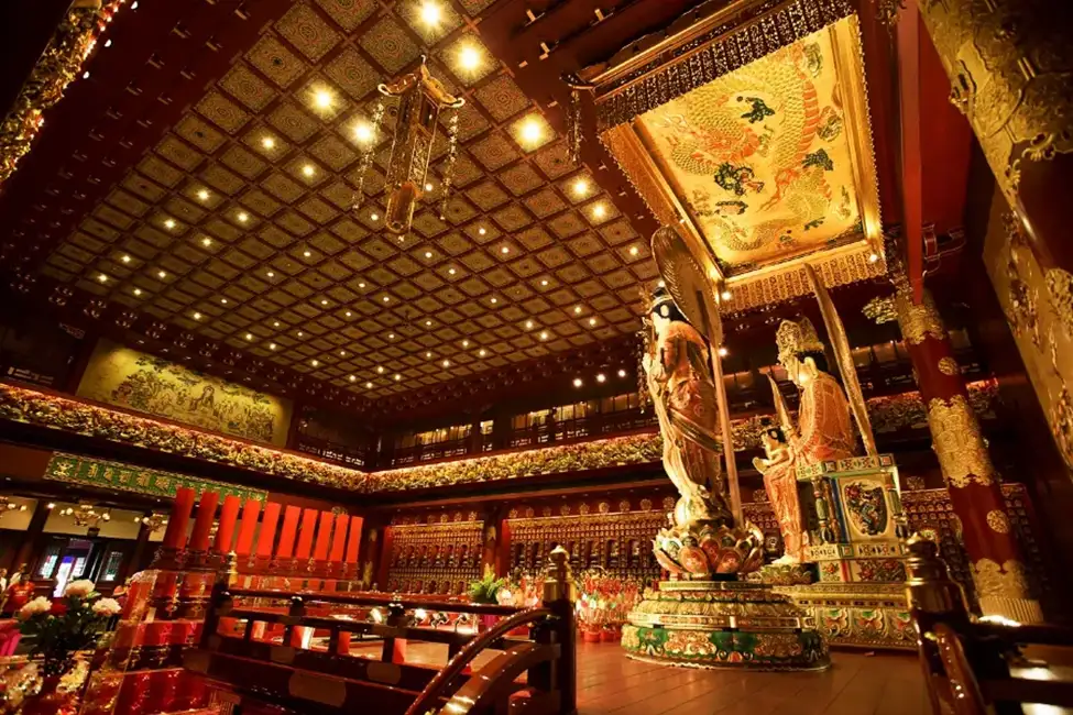 Buddha Tooth Relic Temple