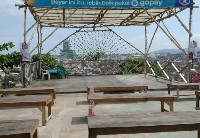 Tempat Wisata di Bandar Lampung-Teropong Kota Bukit Sindy