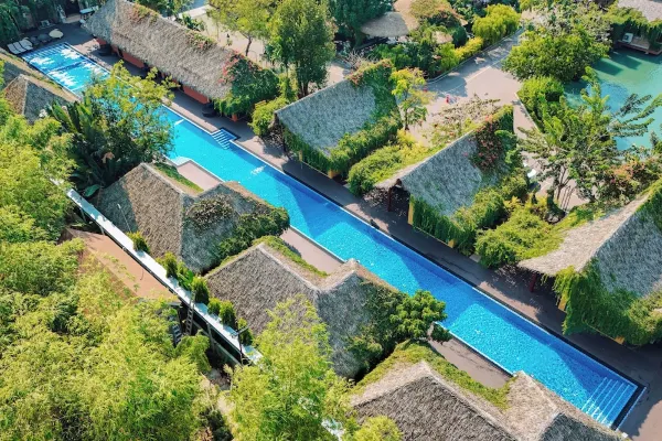 คุ้มดำเนิน รีสอร์ท