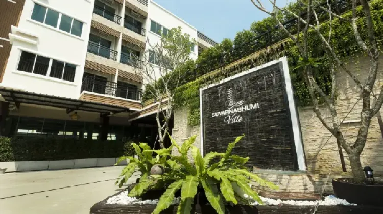 スワンナプーム ヴィル エアポートホテル