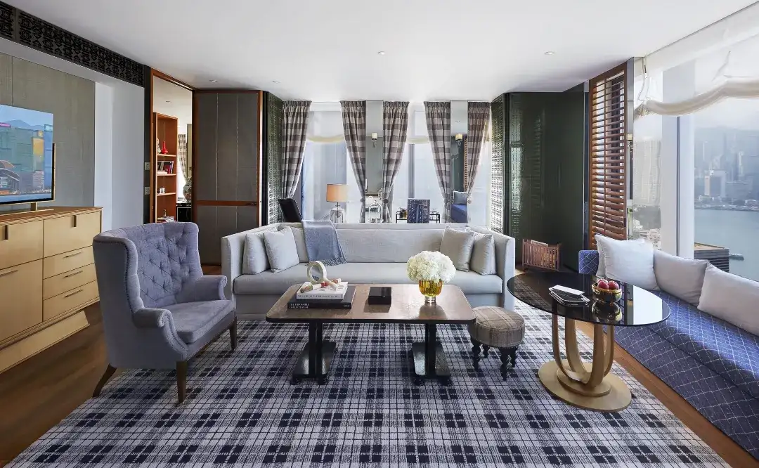 Grand Harbor Corner Suite