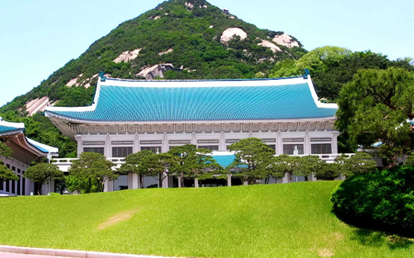 บ้านบลูเฮาส์