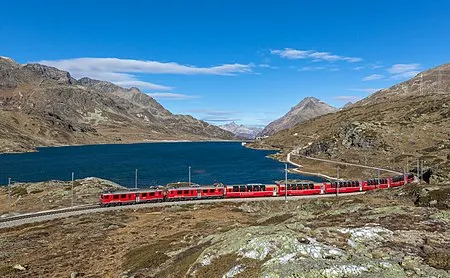 รถไฟสวิส 2.Bernina Express