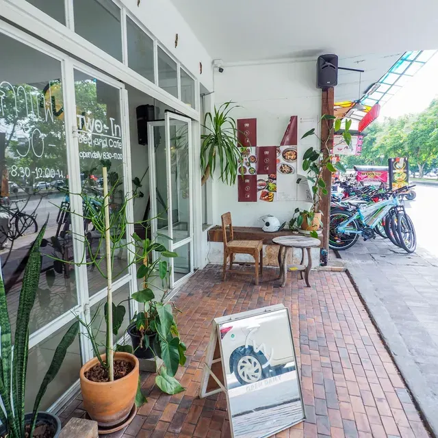 คาเฟ่ เชียงใหม่#11  TWO - โท : Bed & Cafe