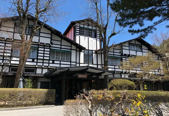 17.万平ホテルのアップルパイ