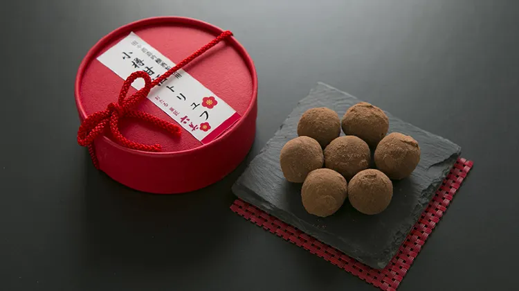 小樽甘酒トリュフチョコ｜菓子舗 六美