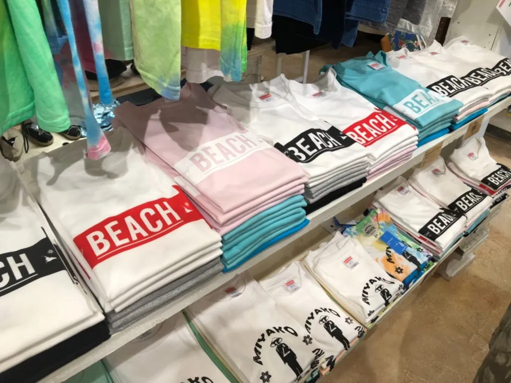 21.南国雑貨Tida（ティダ）のTシャツ