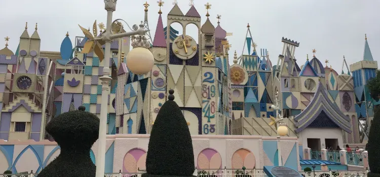Waktu Terbaik Berlibur ke Disneyland Hong Kong