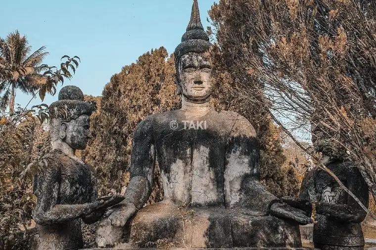 Vườn Tượng Phật Xiêng Khuôn - du lịch Lào 