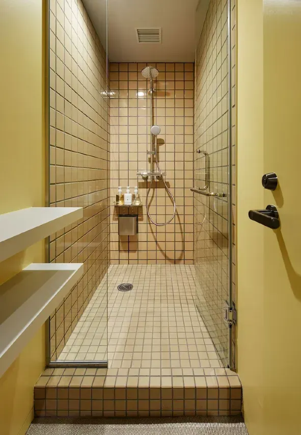 ナインアワーズウーマン新宿