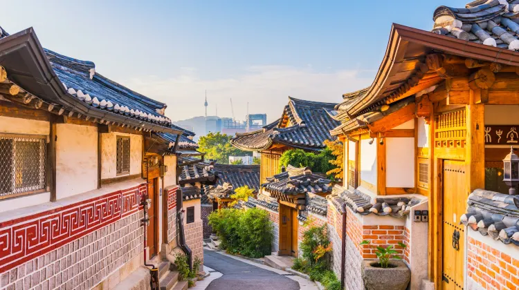 10:00｜北村韓屋村で伝統的な韓国の街並みを感じる