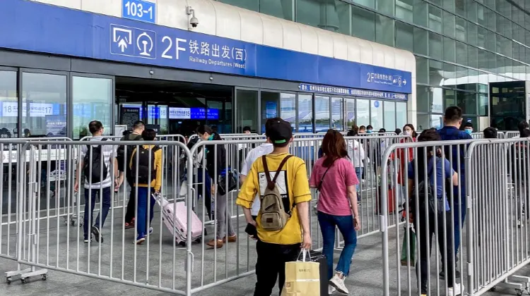 How to Board a Train at Shanghai Station