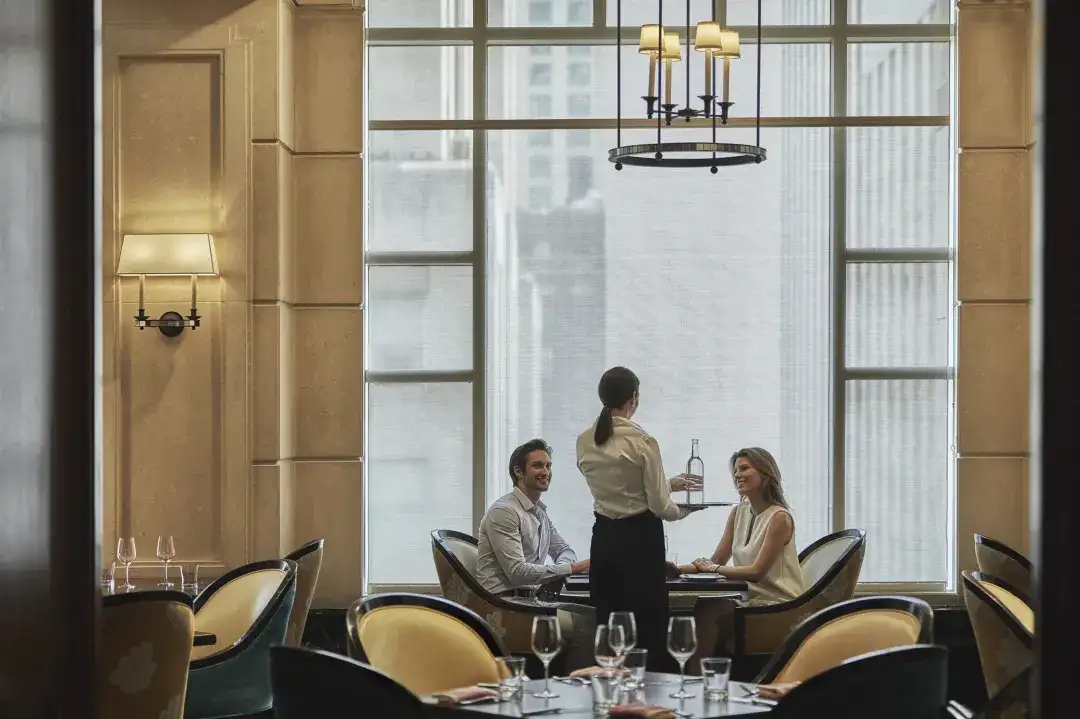 The Social Lounge, Four Seasons Hotel Chicago