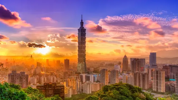 台北の年間降水量について