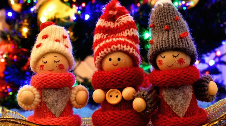 10.張り子の人形