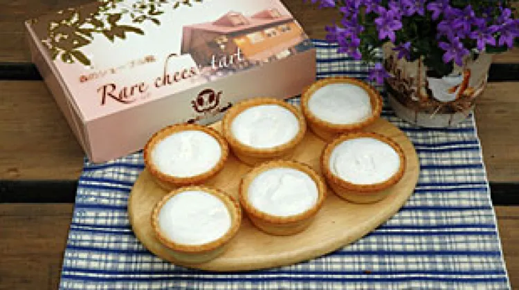 レアチーズ・タルト