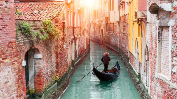 イタリア旅行でWi-Fiレンタルを選ぶ際に活用したいコツ3つ