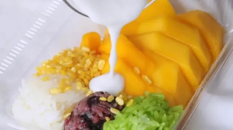 曼谷美食 #1 芒果糯米飯