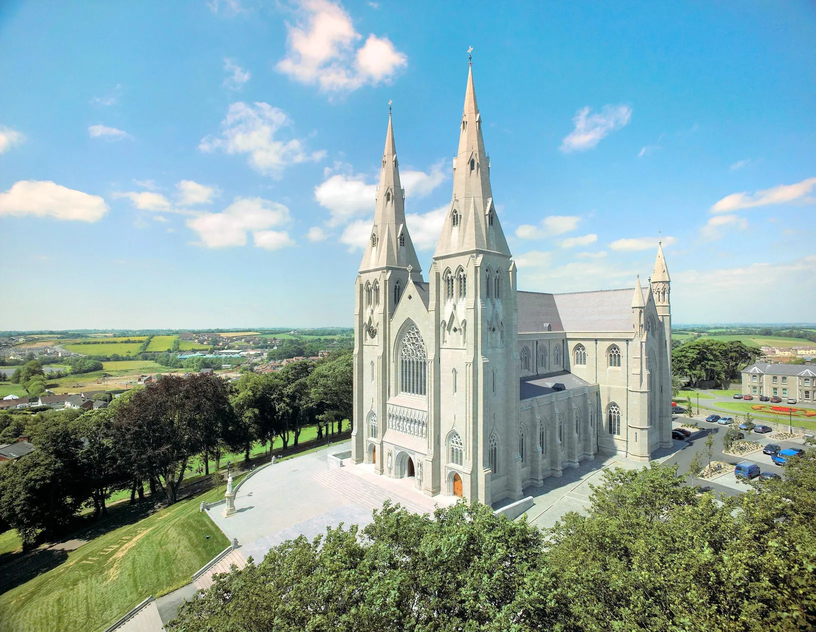 Book Cheap Flights from Manchester to Dublin and Save Money