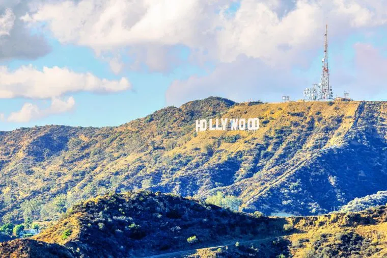 旅行先で時差ぼけを防ぐための3つのコツ